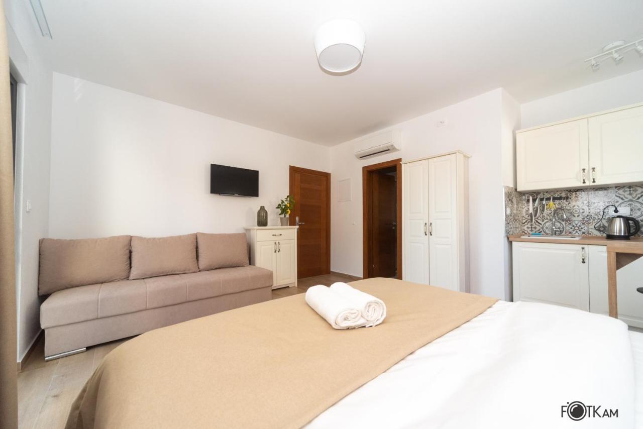 Libar Studio Apartments Baška Voda Εξωτερικό φωτογραφία