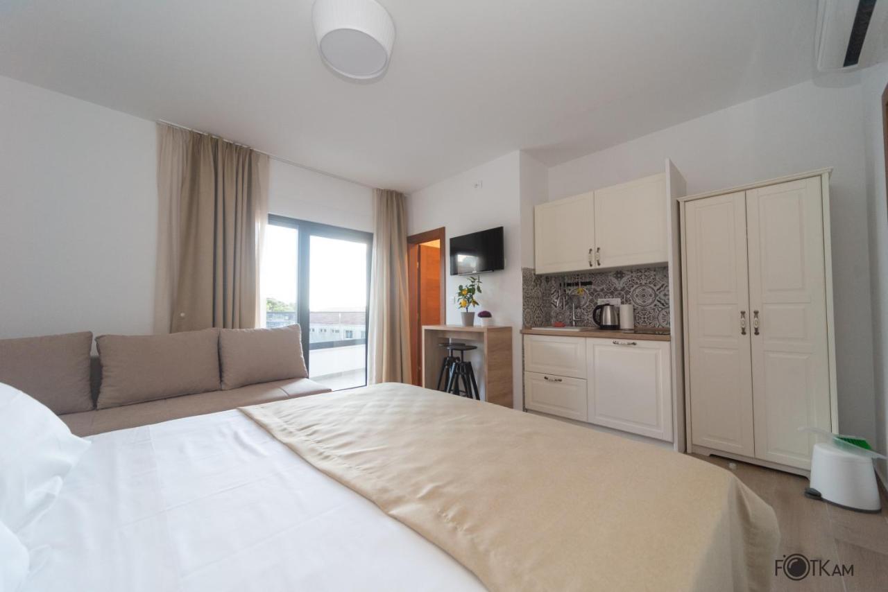 Libar Studio Apartments Baška Voda Εξωτερικό φωτογραφία