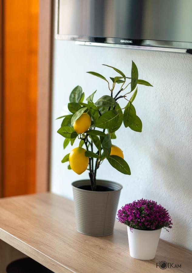 Libar Studio Apartments Baška Voda Εξωτερικό φωτογραφία