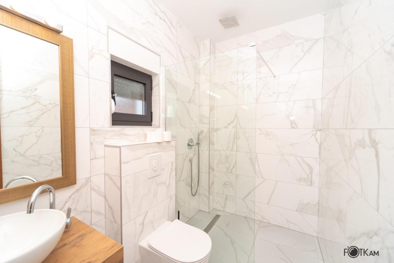 Libar Studio Apartments Baška Voda Εξωτερικό φωτογραφία